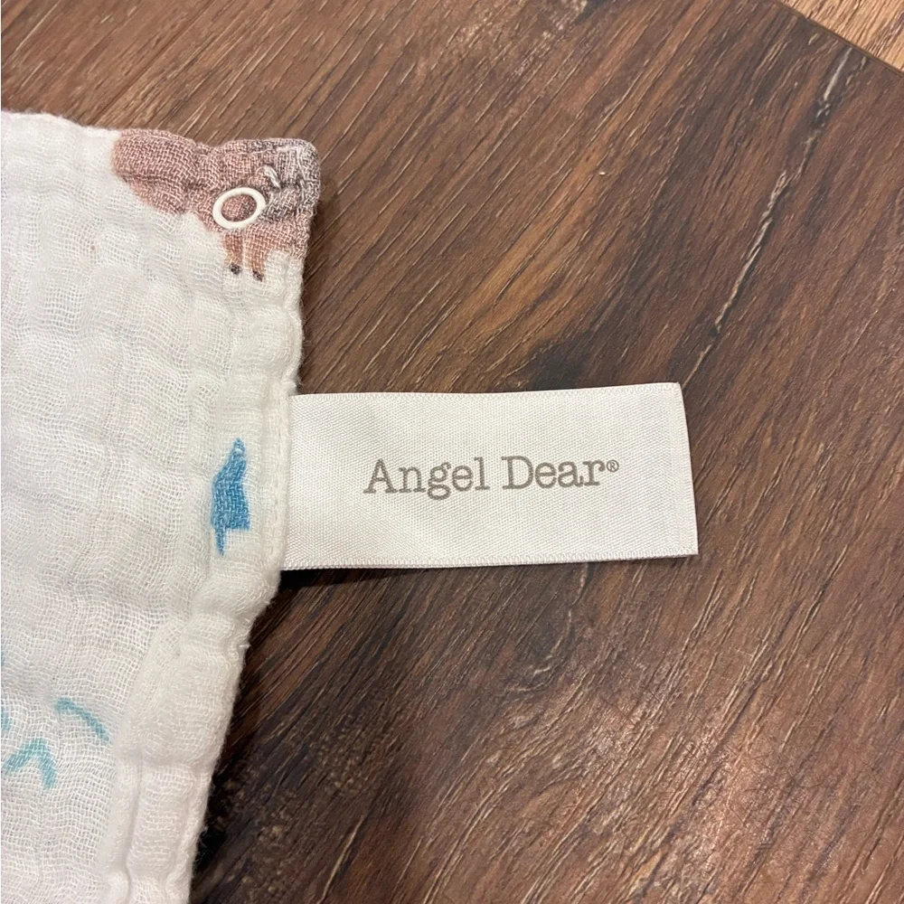 Angel Dear White Muslin Buffalo Baby Bib Infant
